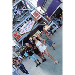 Meet your Posher, Angeles